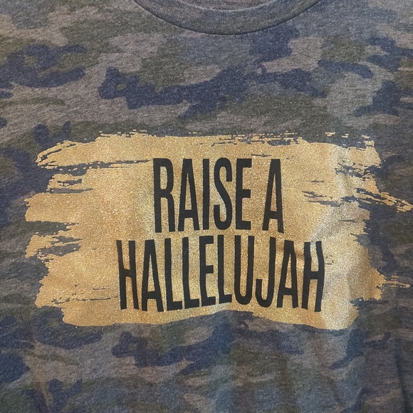 Camo Graphic Tee - Raise A Hallelujah - Glitter Graphics - Picture 2 of 4